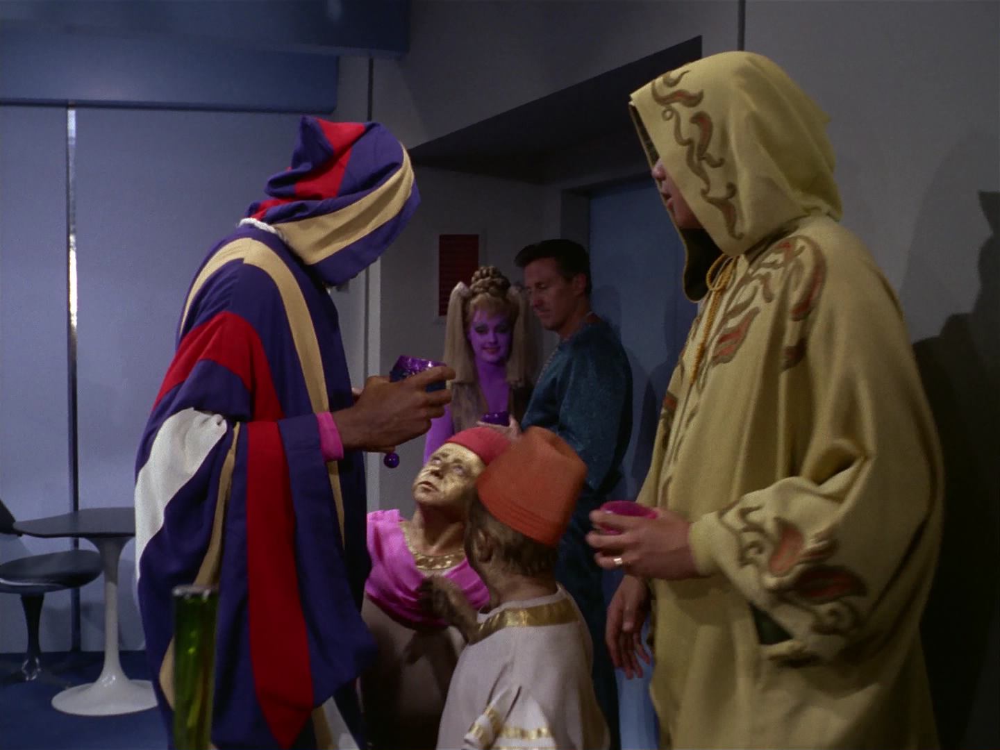 ariane179254_StarTrek_2x10_TheJourneyToBabel_0575.jpg