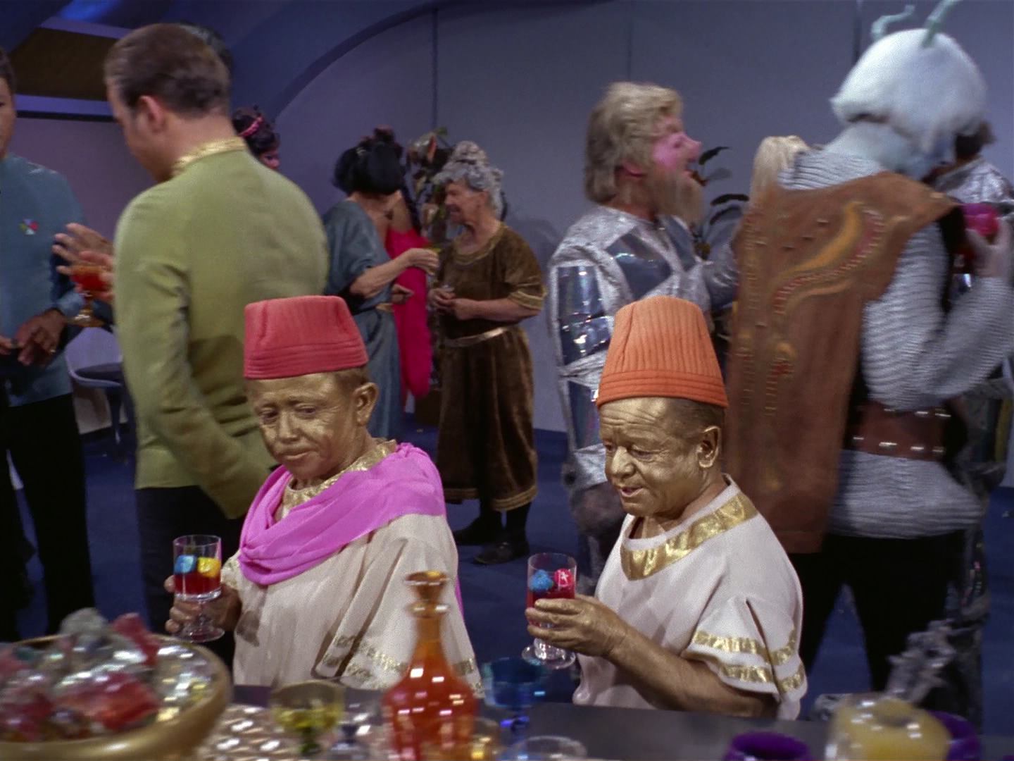 ariane179254_StarTrek_2x10_TheJourneyToBabel_0605.jpg