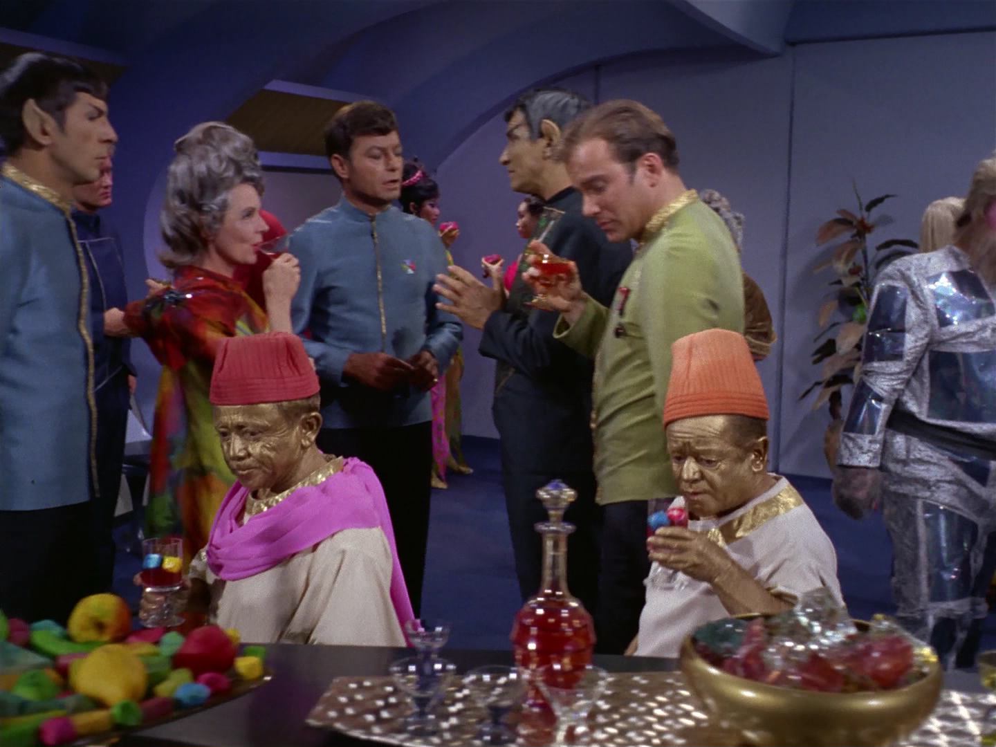 ariane179254_StarTrek_2x10_TheJourneyToBabel_0607.jpg