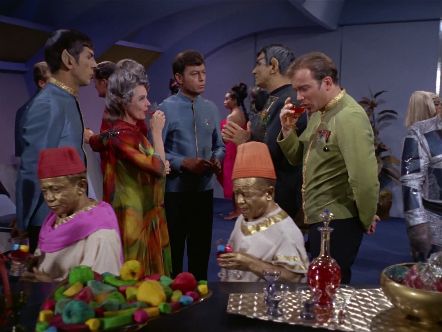 ariane179254_StarTrek_2x10_TheJourneyToBabel_0608.jpg