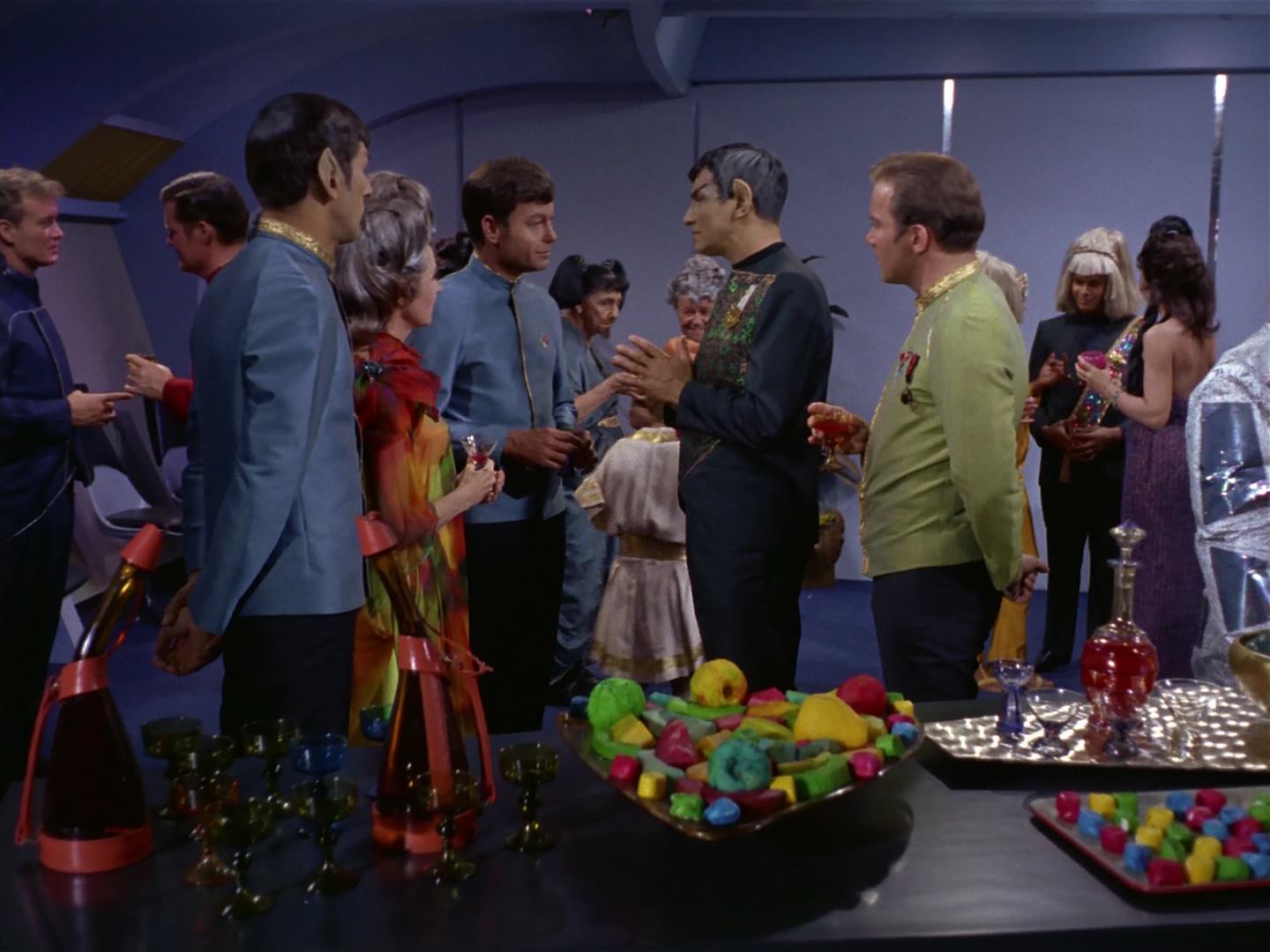 ariane179254_StarTrek_2x10_TheJourneyToBabel_0615.jpg