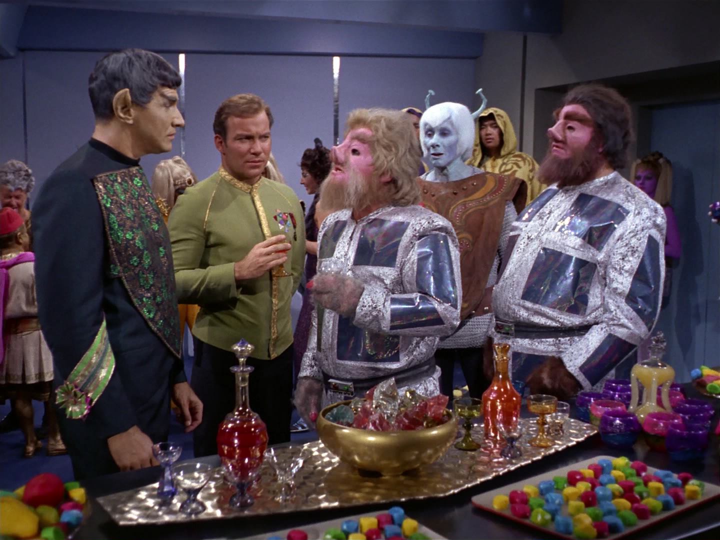 ariane179254_StarTrek_2x10_TheJourneyToBabel_0660.jpg