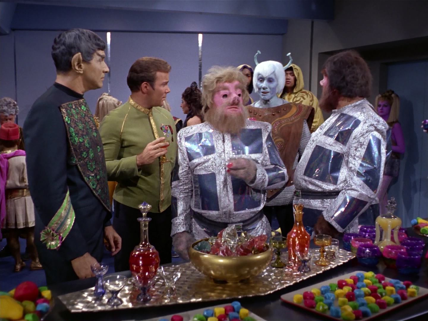 ariane179254_StarTrek_2x10_TheJourneyToBabel_0662.jpg