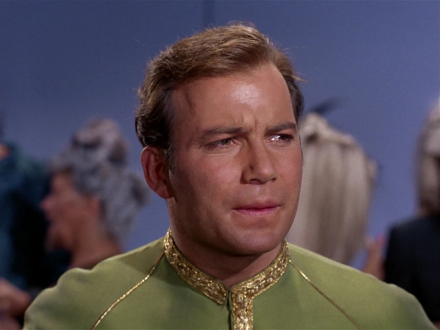 ariane179254_StarTrek_2x10_TheJourneyToBabel_0677.jpg