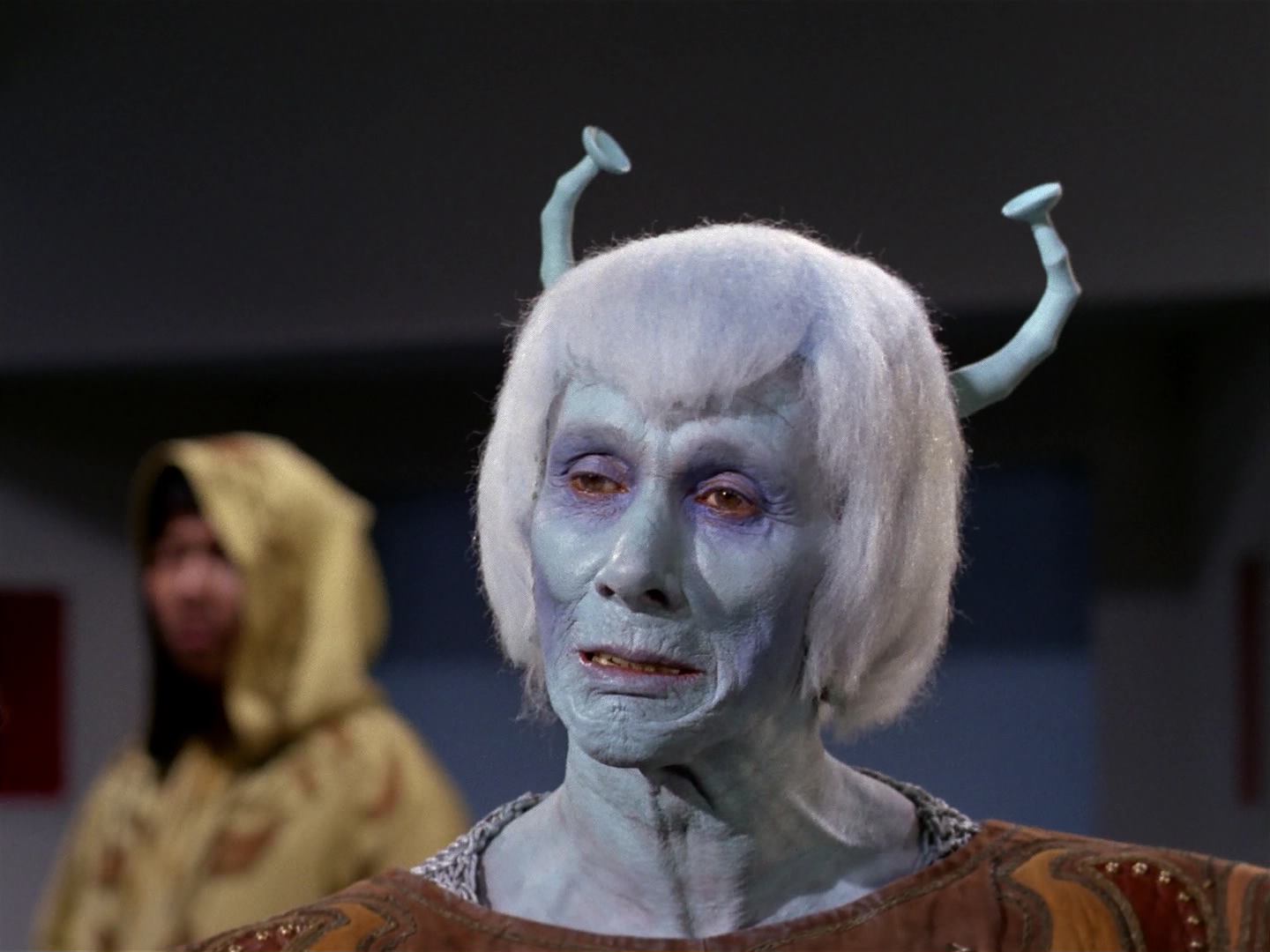 ariane179254_StarTrek_2x10_TheJourneyToBabel_0700.jpg