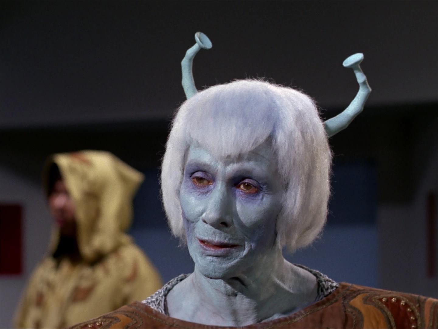 ariane179254_StarTrek_2x10_TheJourneyToBabel_0701.jpg