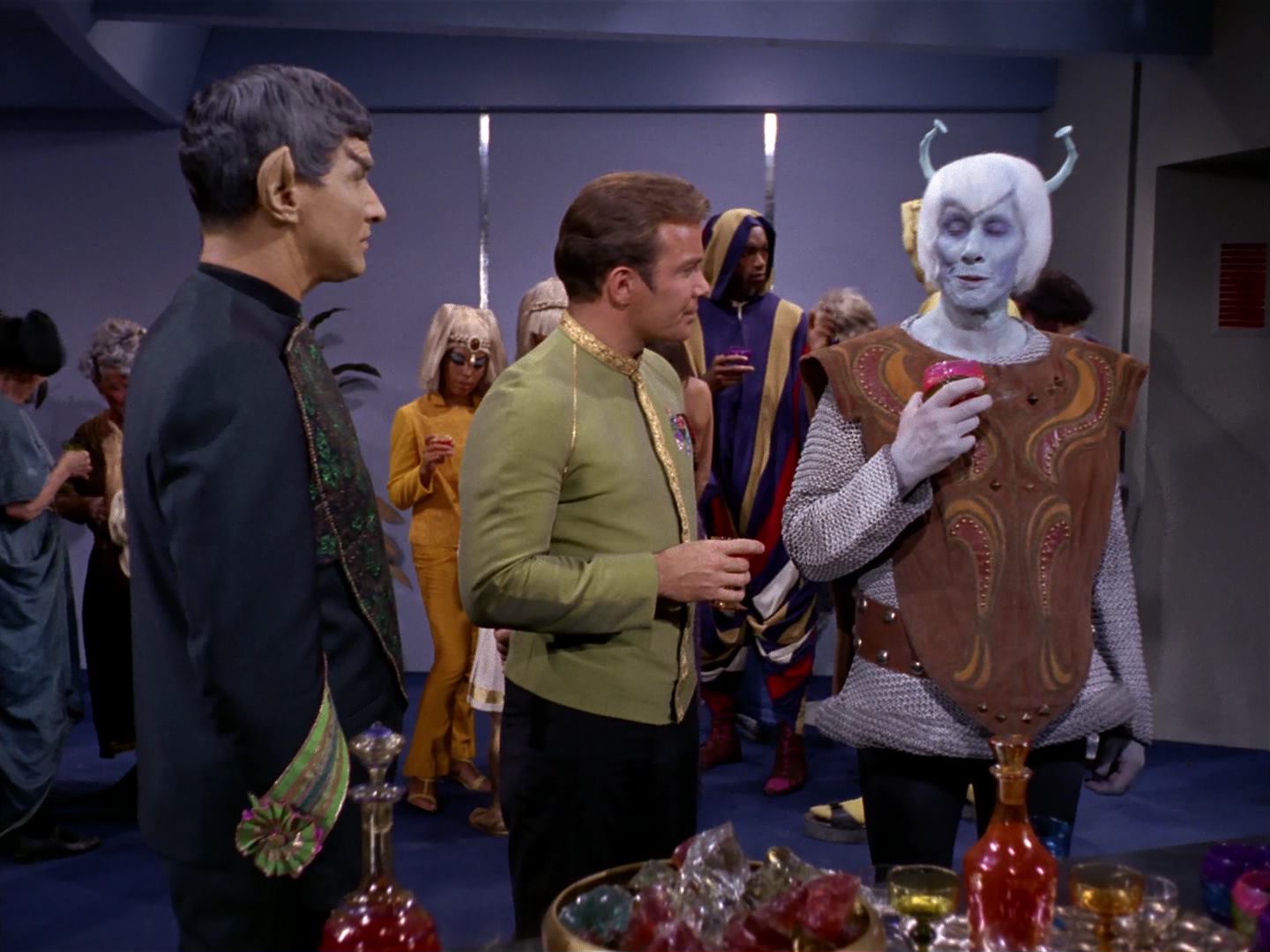 ariane179254_StarTrek_2x10_TheJourneyToBabel_0709.jpg
