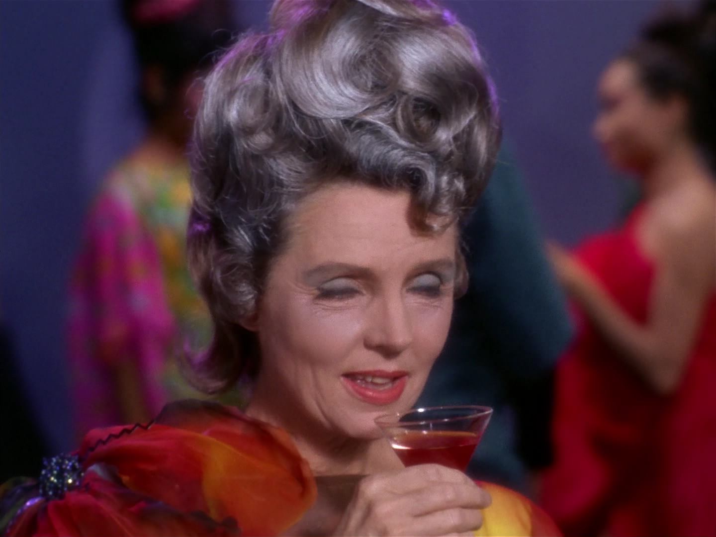 ariane179254_StarTrek_2x10_TheJourneyToBabel_0751.jpg