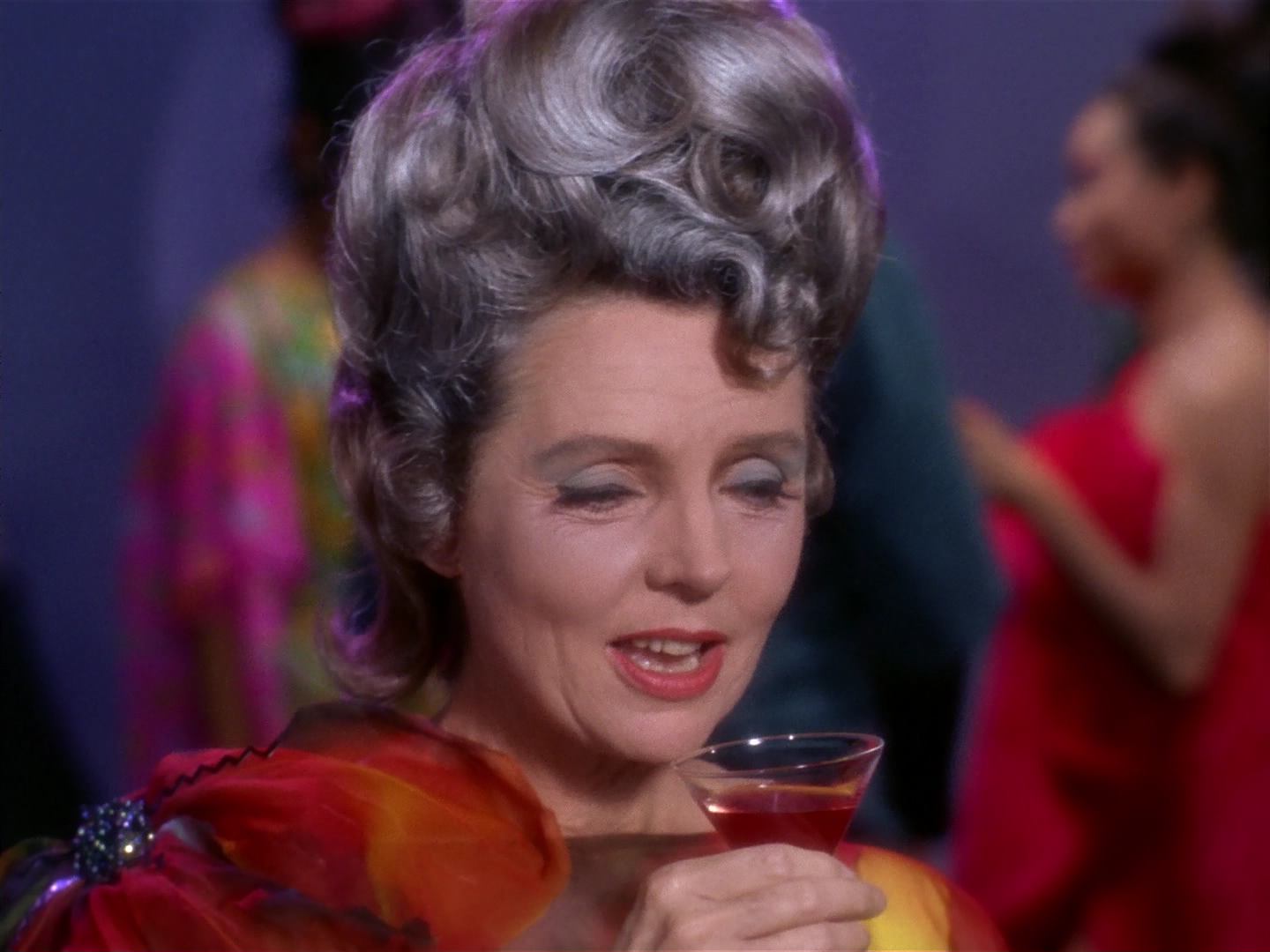 ariane179254_StarTrek_2x10_TheJourneyToBabel_0752.jpg