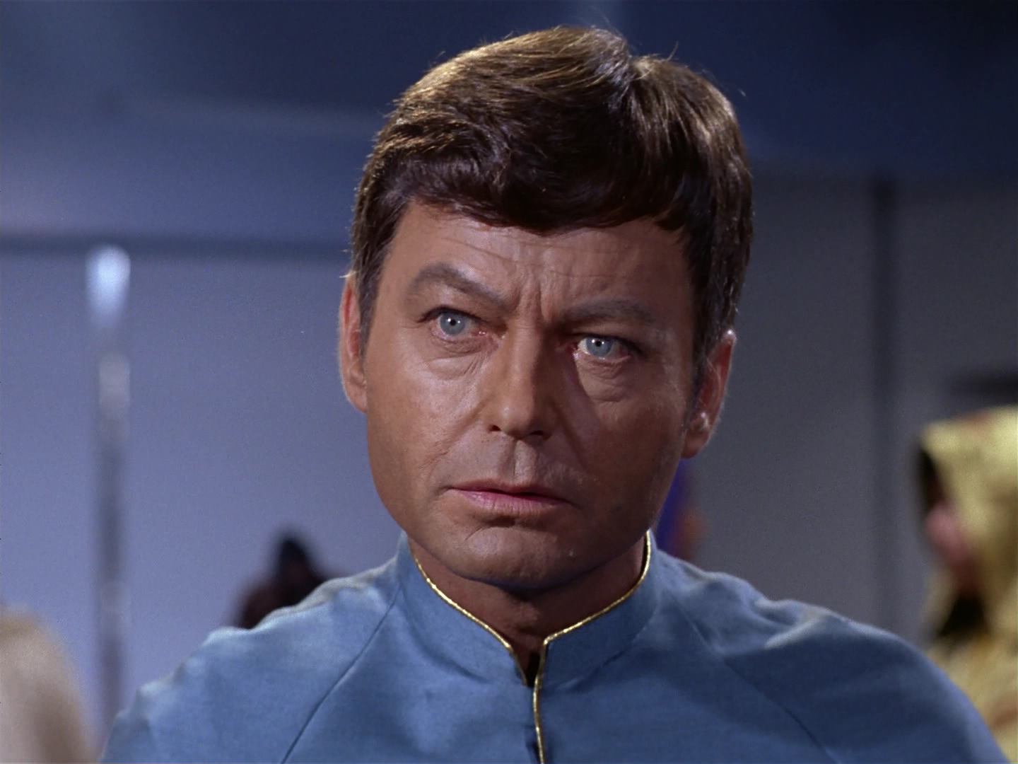 ariane179254_StarTrek_2x10_TheJourneyToBabel_0756.jpg