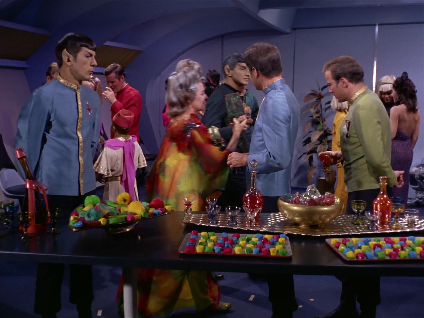 ariane179254_StarTrek_2x10_TheJourneyToBabel_0773.jpg