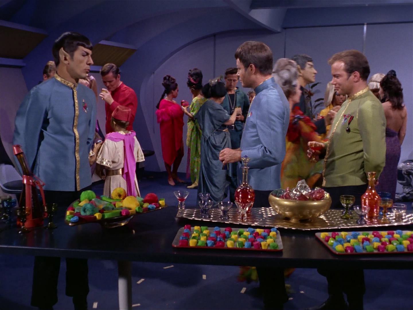 ariane179254_StarTrek_2x10_TheJourneyToBabel_0774.jpg