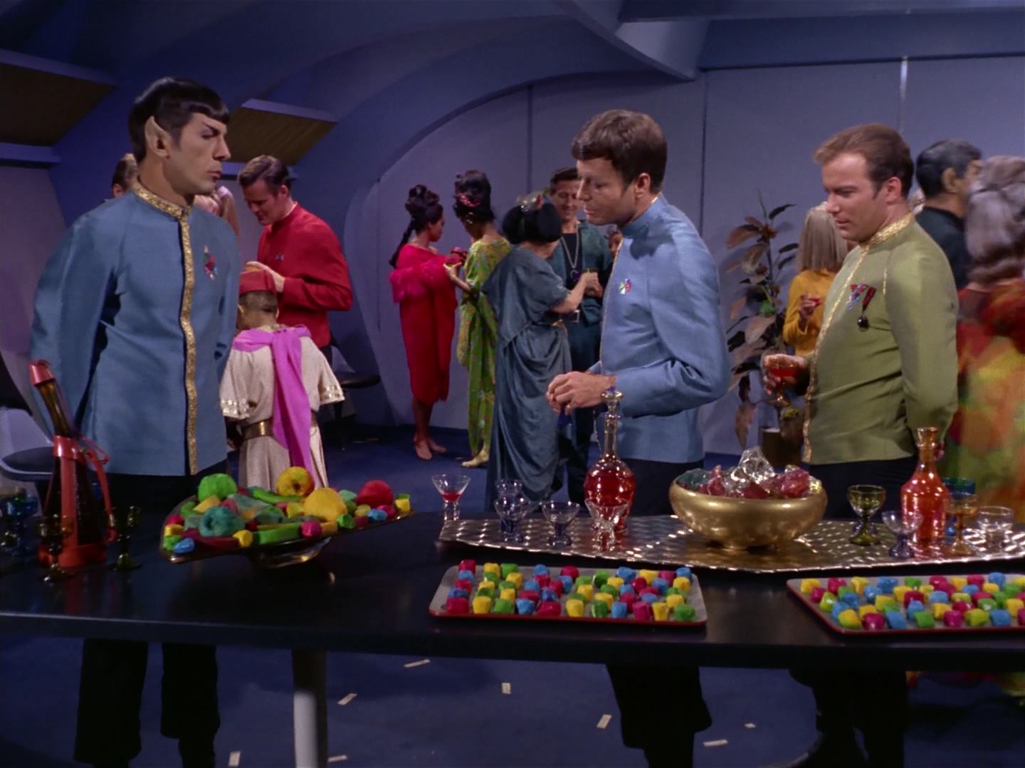 ariane179254_StarTrek_2x10_TheJourneyToBabel_0775.jpg