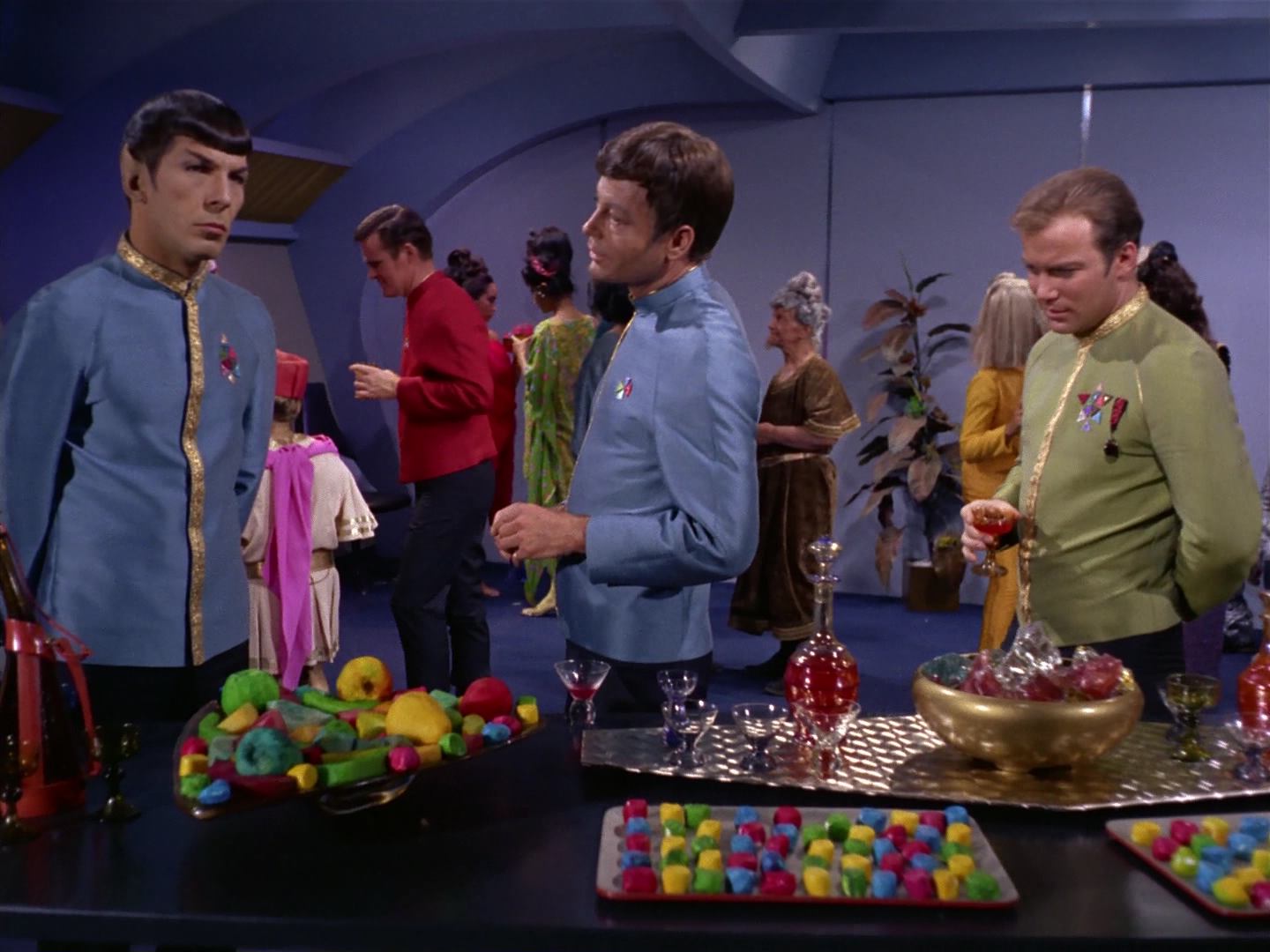 ariane179254_StarTrek_2x10_TheJourneyToBabel_0777.jpg