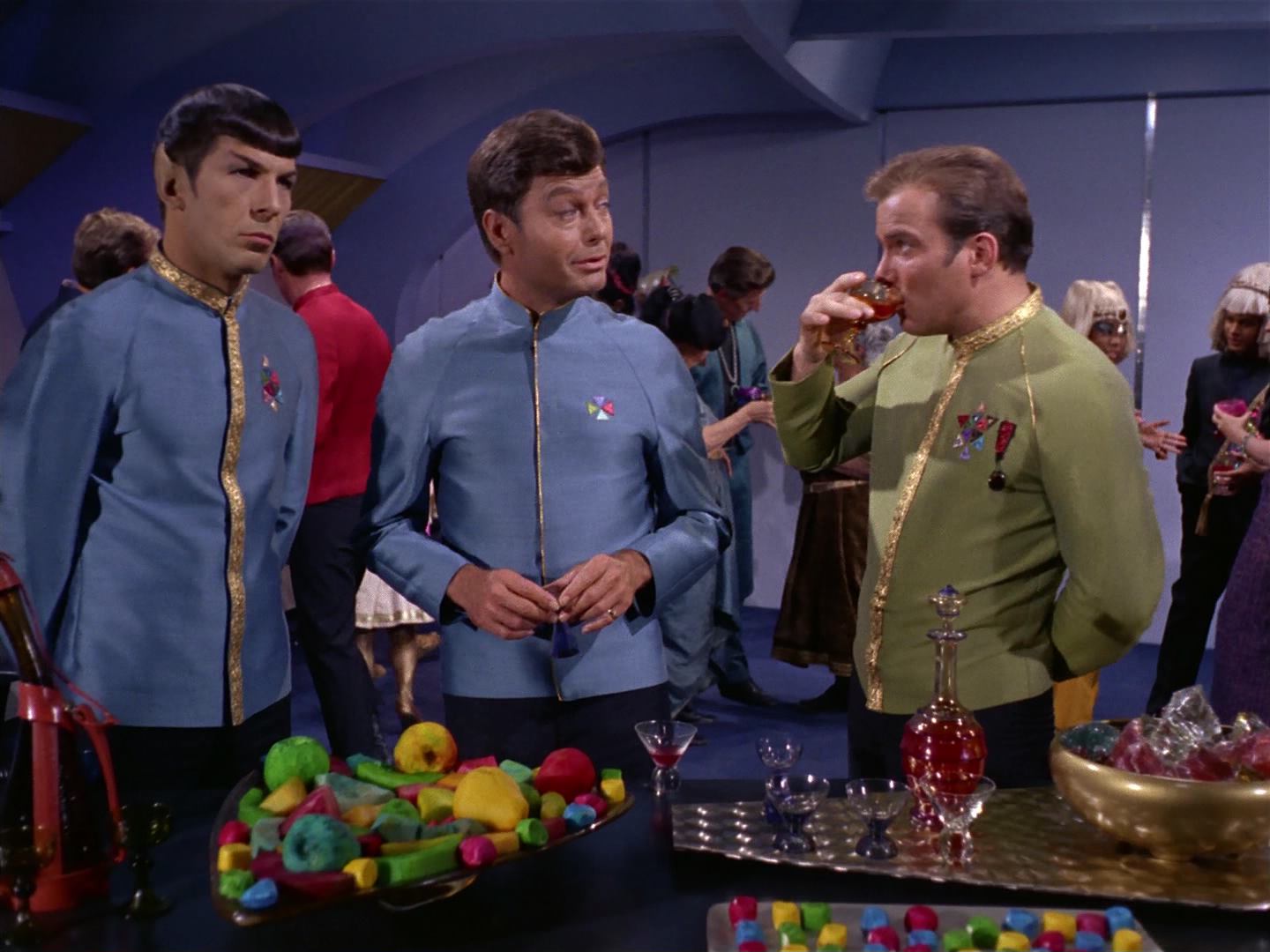 ariane179254_StarTrek_2x10_TheJourneyToBabel_0780.jpg