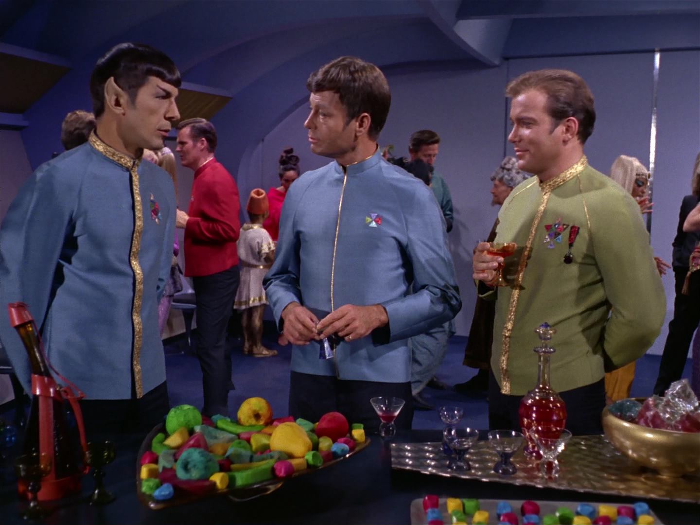 ariane179254_StarTrek_2x10_TheJourneyToBabel_0790.jpg