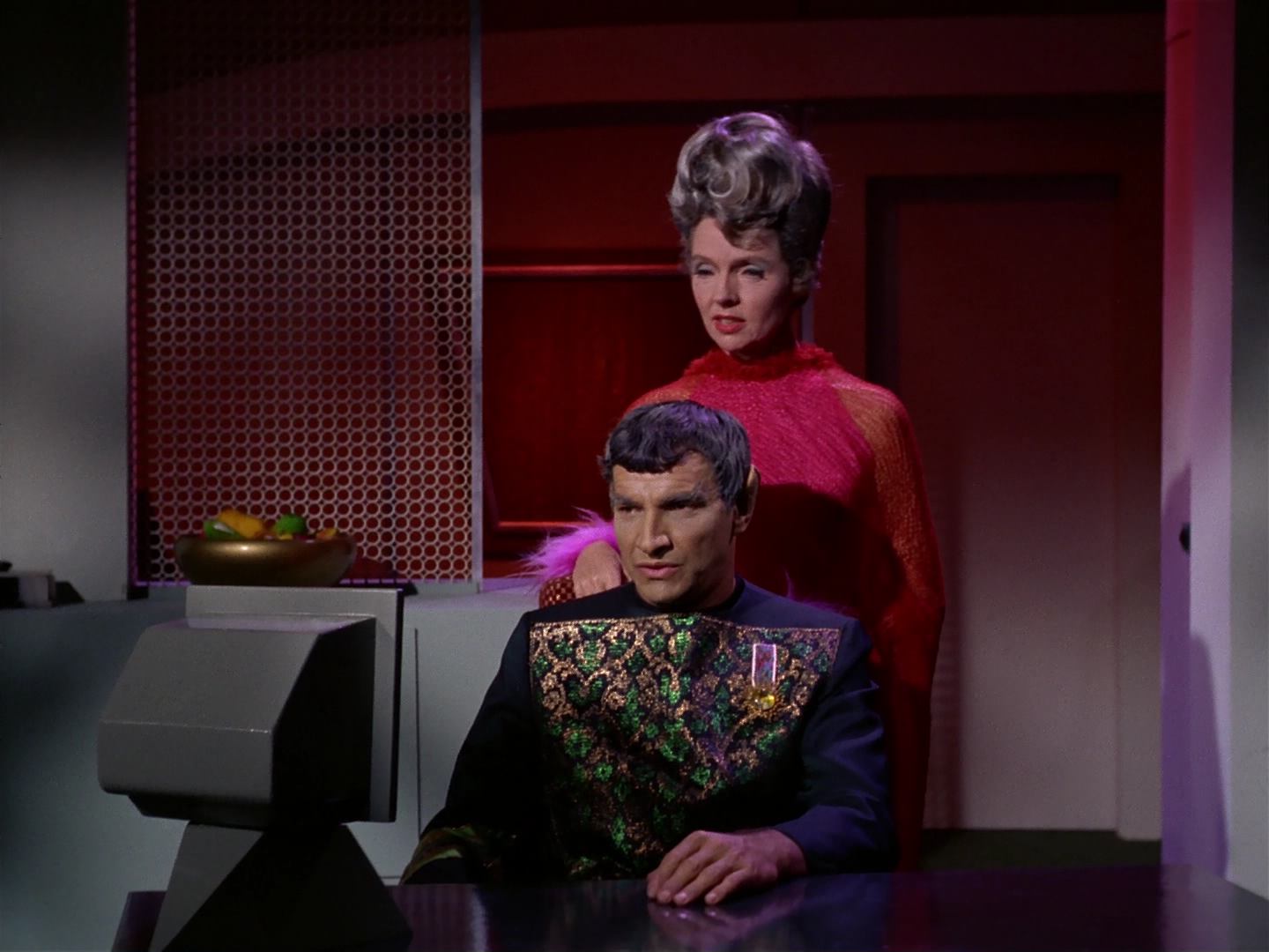 ariane179254_StarTrek_2x10_TheJourneyToBabel_0875.jpg