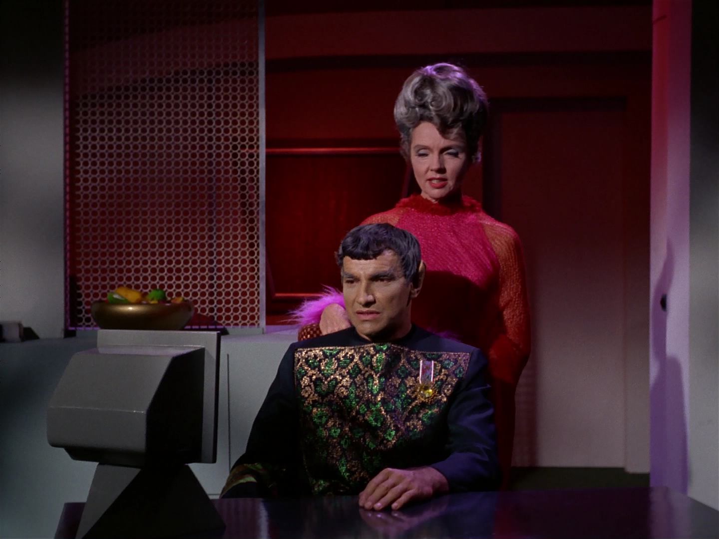 ariane179254_StarTrek_2x10_TheJourneyToBabel_0897.jpg
