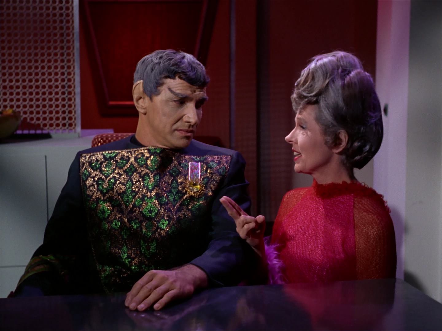 ariane179254_StarTrek_2x10_TheJourneyToBabel_0940.jpg