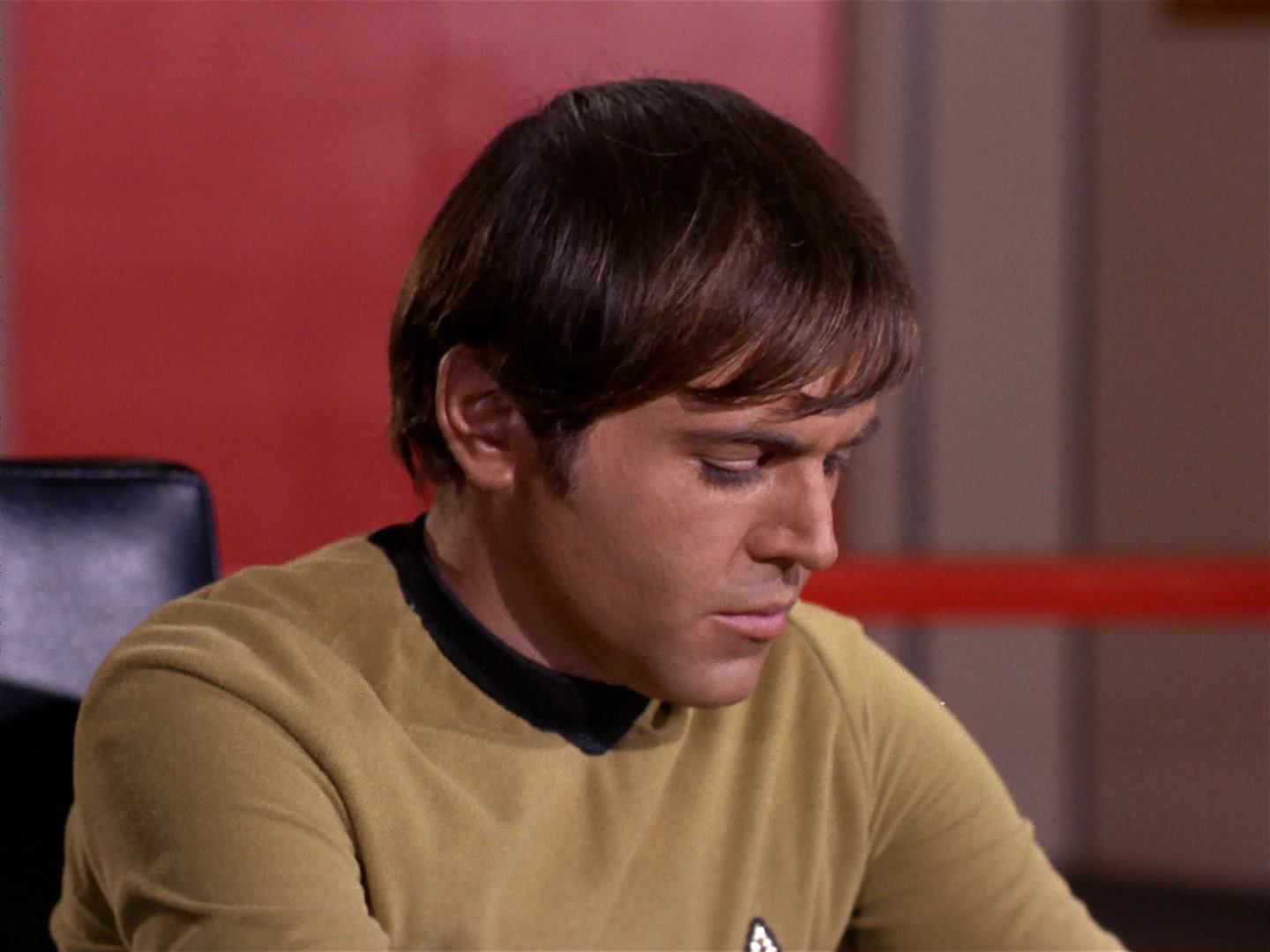 ariane179254_StarTrek_2x10_TheJourneyToBabel_0957.jpg
