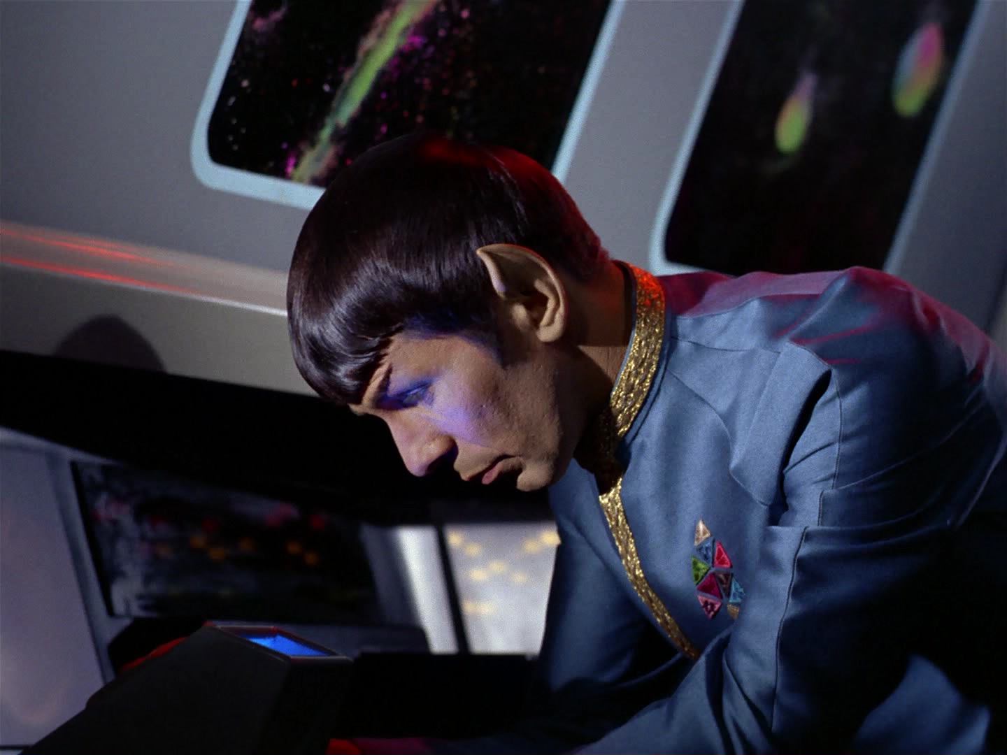 ariane179254_StarTrek_2x10_TheJourneyToBabel_0971.jpg