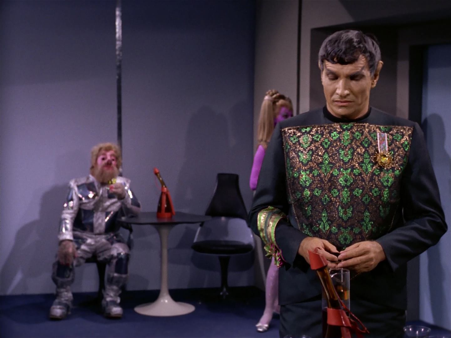 ariane179254_StarTrek_2x10_TheJourneyToBabel_1028.jpg