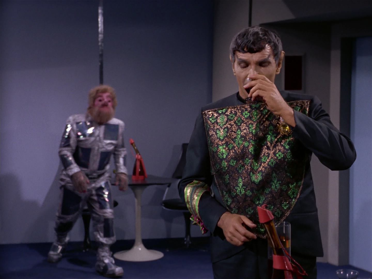 ariane179254_StarTrek_2x10_TheJourneyToBabel_1042.jpg