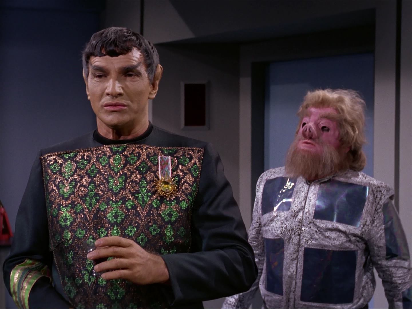 ariane179254_StarTrek_2x10_TheJourneyToBabel_1051.jpg