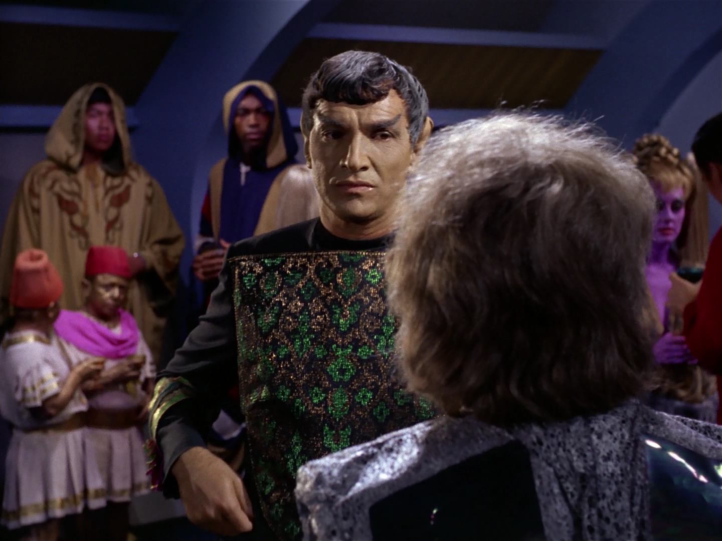 ariane179254_StarTrek_2x10_TheJourneyToBabel_1074.jpg