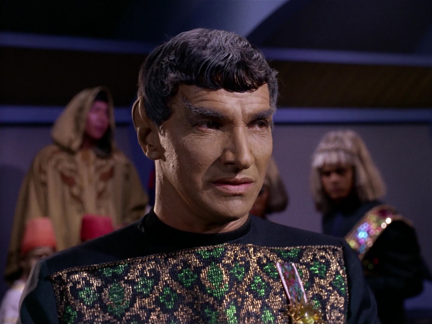 ariane179254_StarTrek_2x10_TheJourneyToBabel_1140.jpg