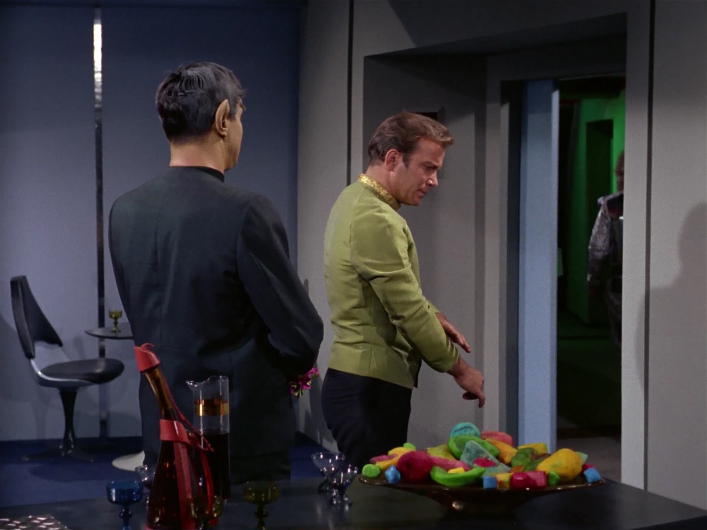 ariane179254_StarTrek_2x10_TheJourneyToBabel_1146.jpg