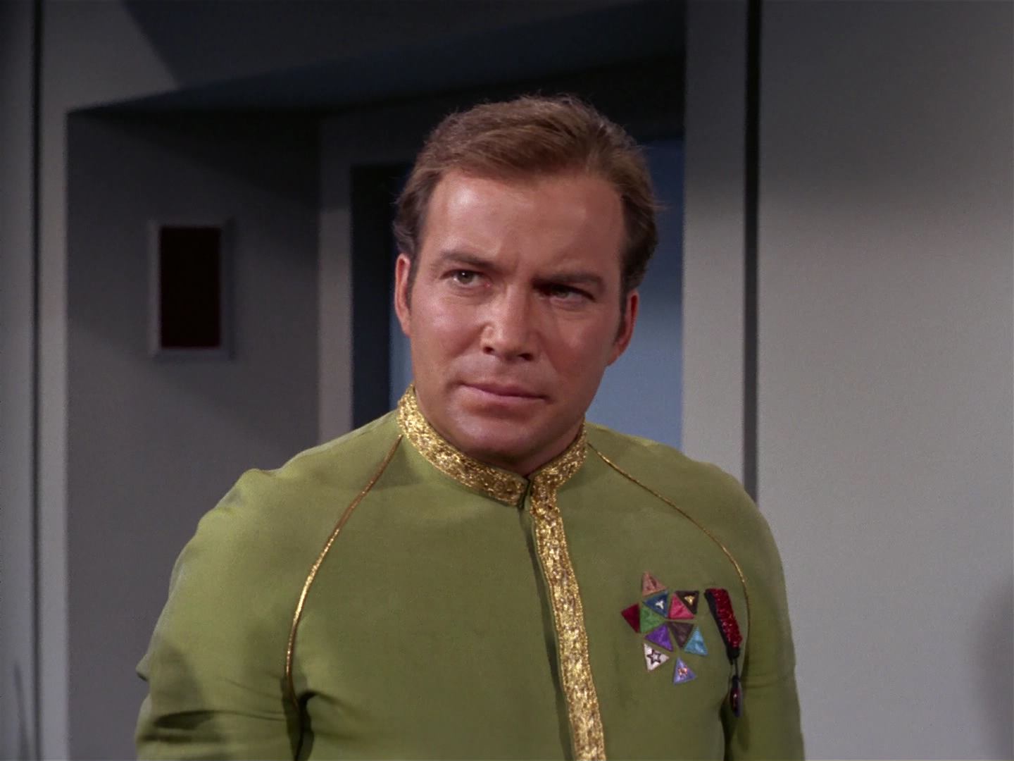 ariane179254_StarTrek_2x10_TheJourneyToBabel_1151.jpg