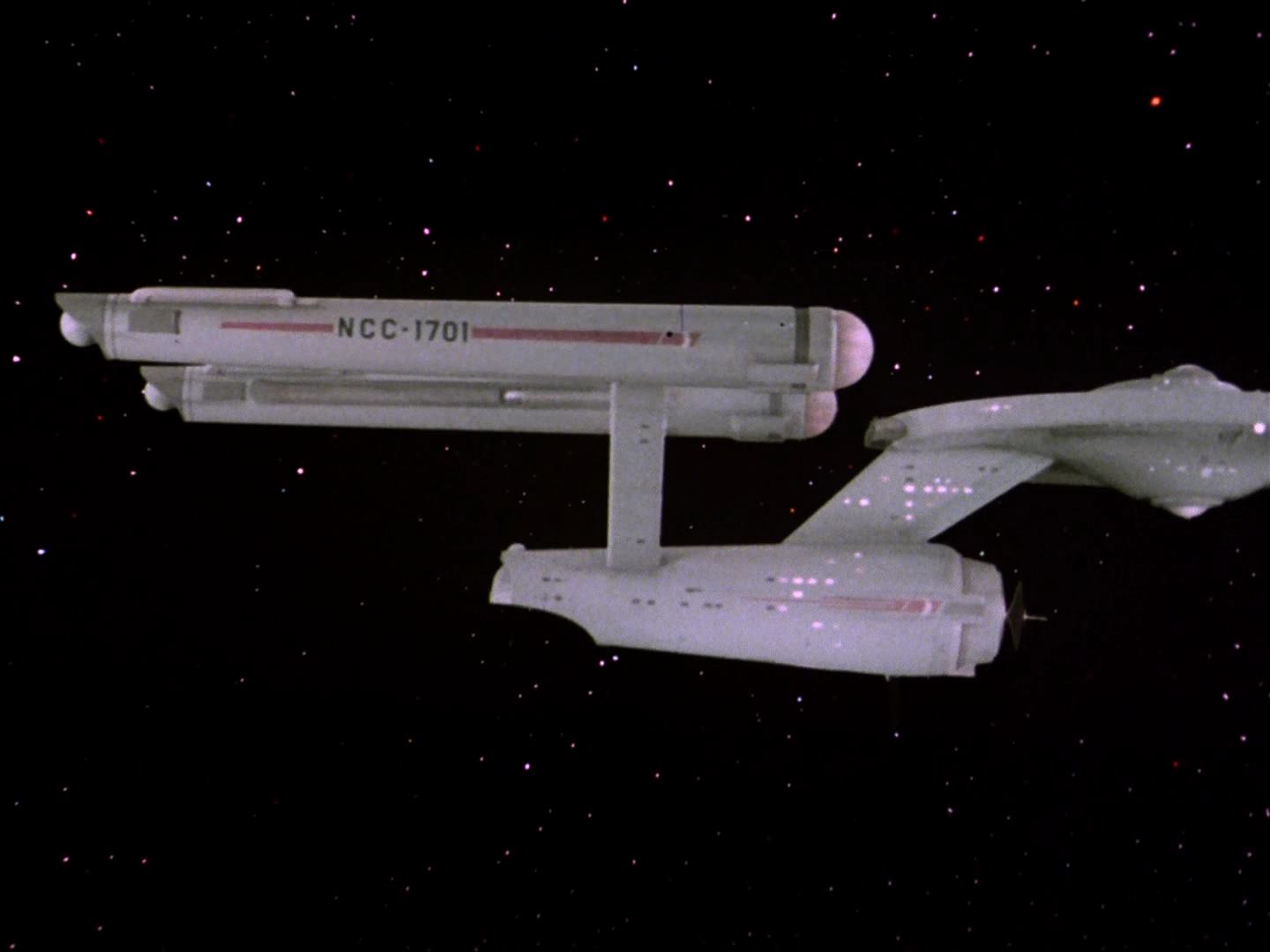 ariane179254_StarTrek_2x10_TheJourneyToBabel_1157.jpg