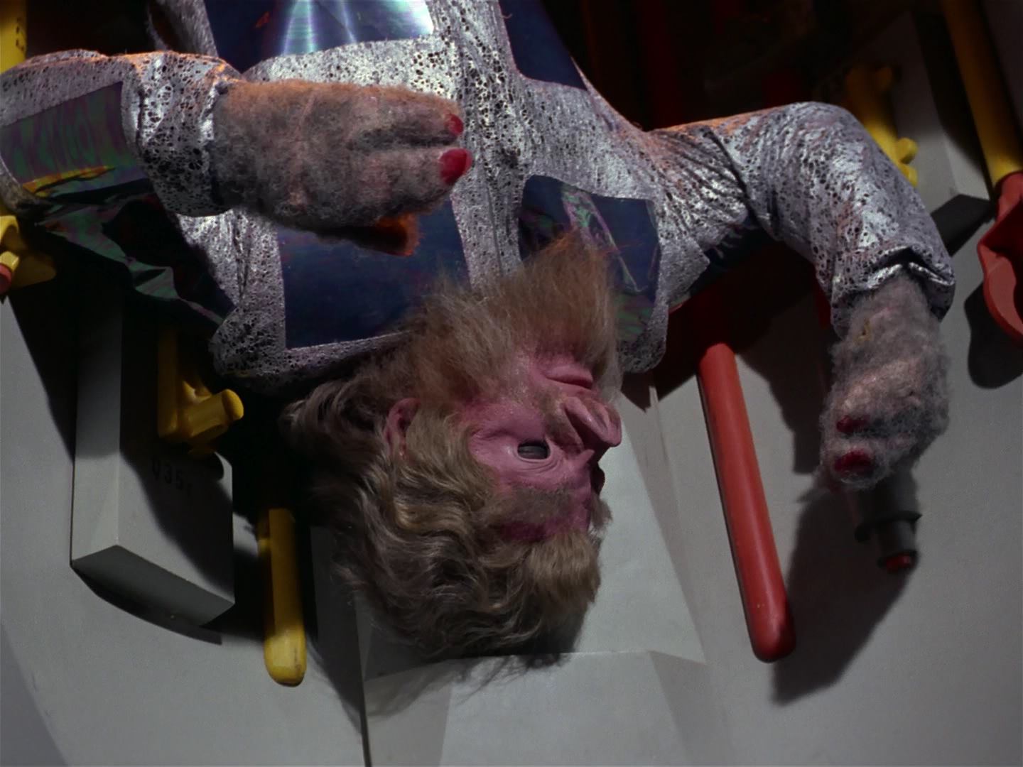 ariane179254_StarTrek_2x10_TheJourneyToBabel_1159.jpg