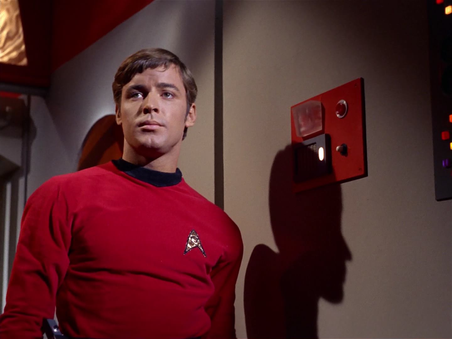 ariane179254_StarTrek_2x10_TheJourneyToBabel_1171.jpg
