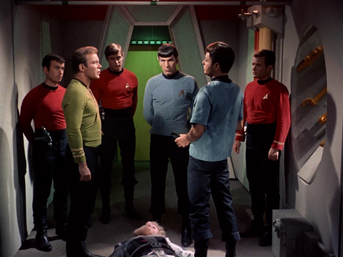 ariane179254_StarTrek_2x10_TheJourneyToBabel_1206.jpg