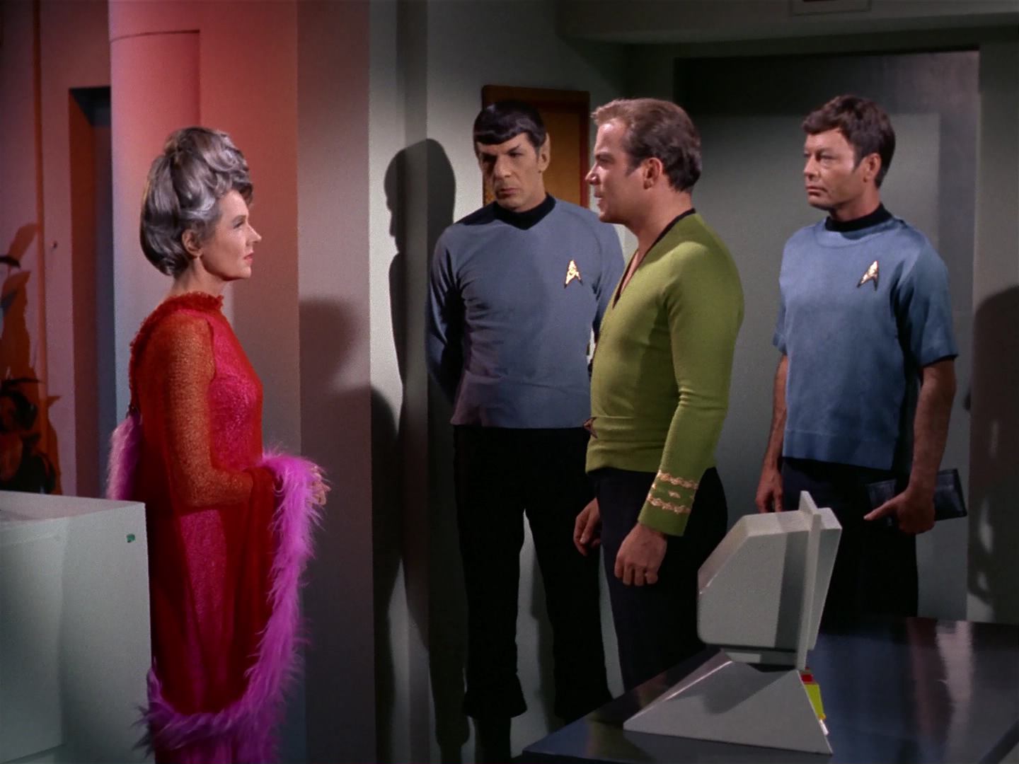 ariane179254_StarTrek_2x10_TheJourneyToBabel_1302.jpg