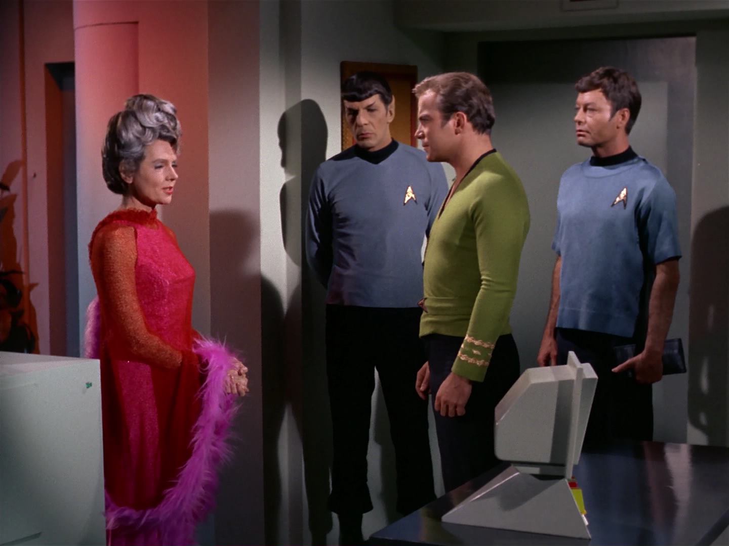 ariane179254_StarTrek_2x10_TheJourneyToBabel_1307.jpg