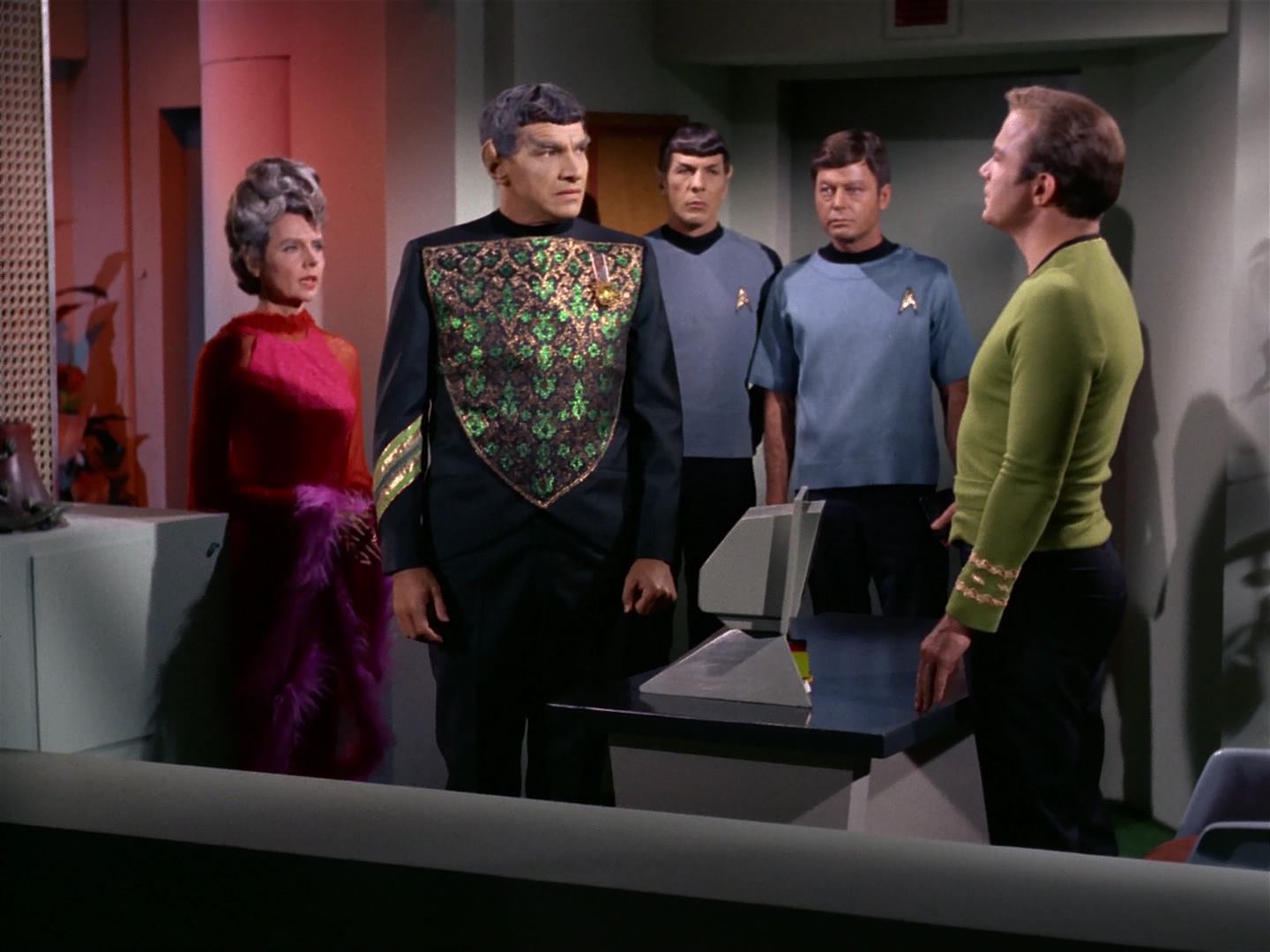 ariane179254_StarTrek_2x10_TheJourneyToBabel_1348.jpg