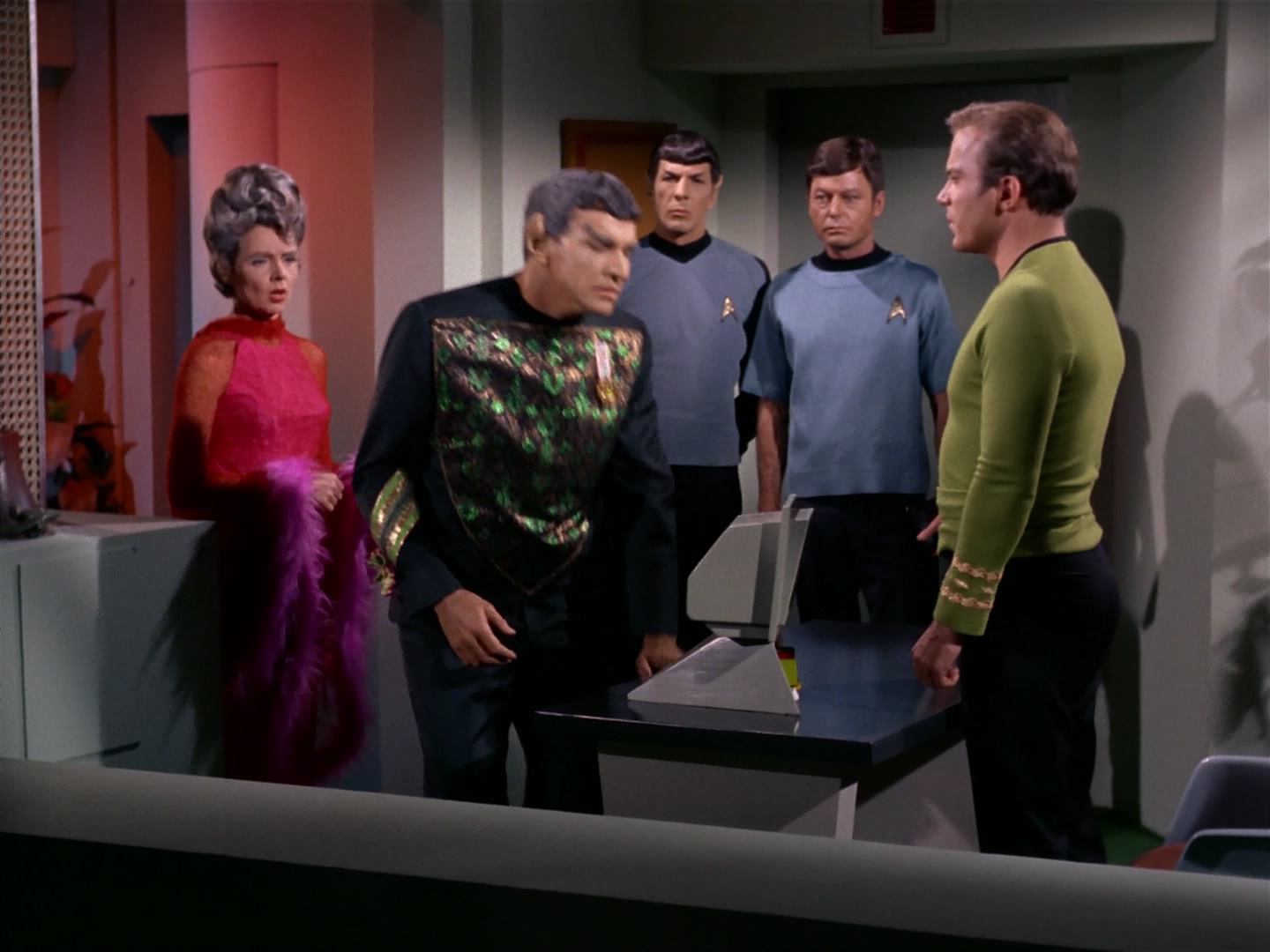ariane179254_StarTrek_2x10_TheJourneyToBabel_1380.jpg