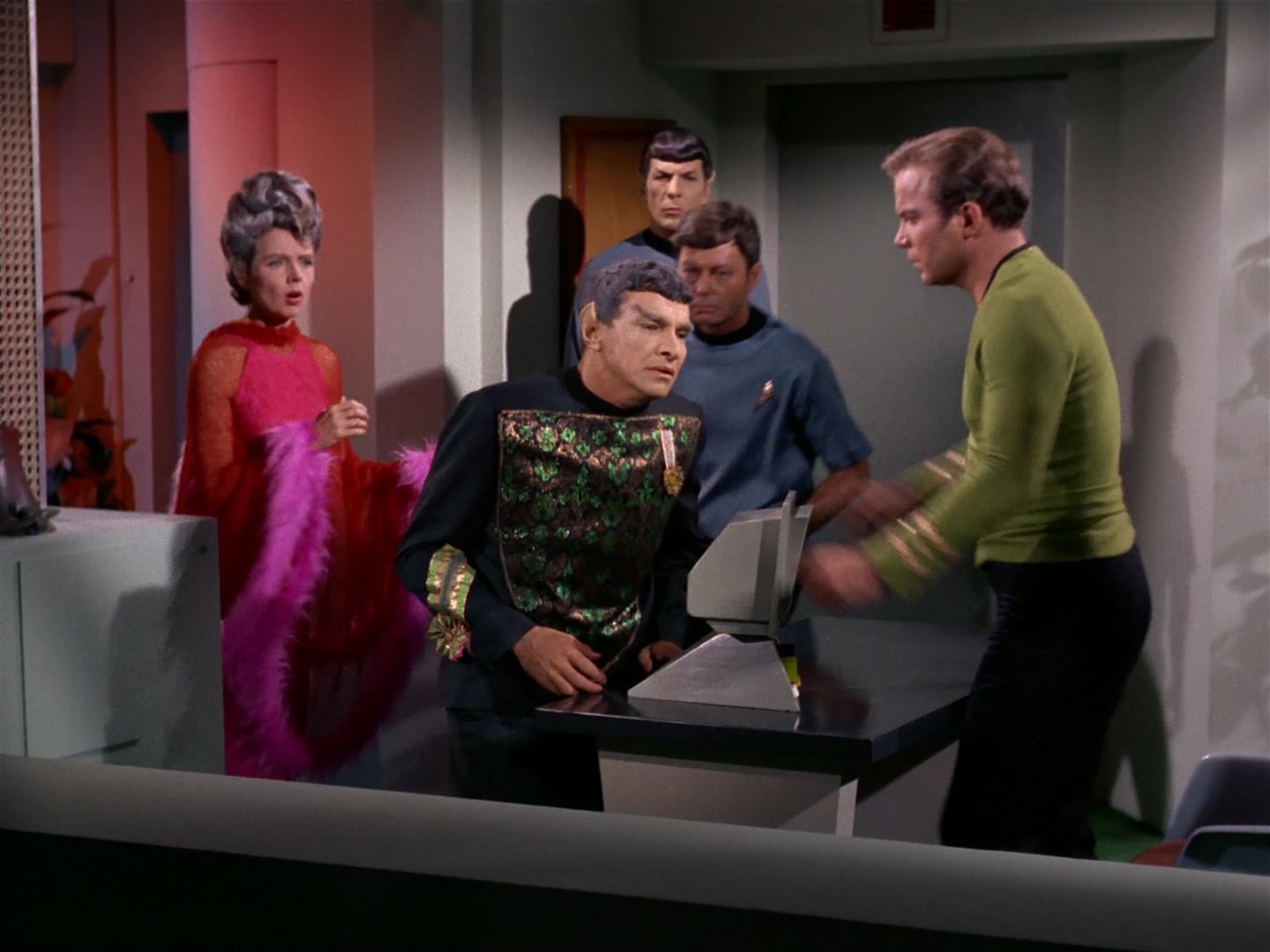 ariane179254_StarTrek_2x10_TheJourneyToBabel_1381.jpg