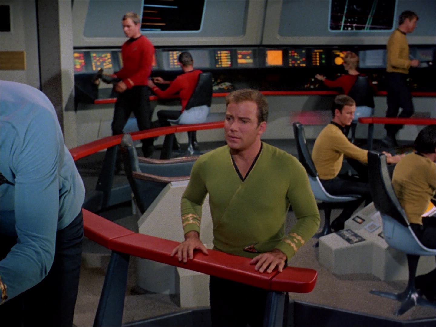 ariane179254_StarTrek_2x10_TheJourneyToBabel_1414.jpg