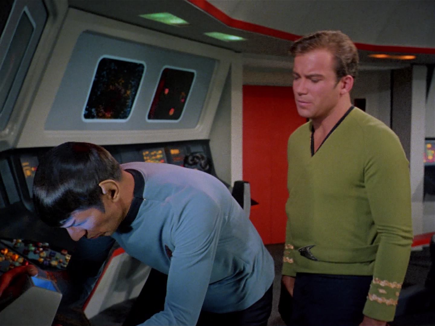 ariane179254_StarTrek_2x10_TheJourneyToBabel_1419.jpg