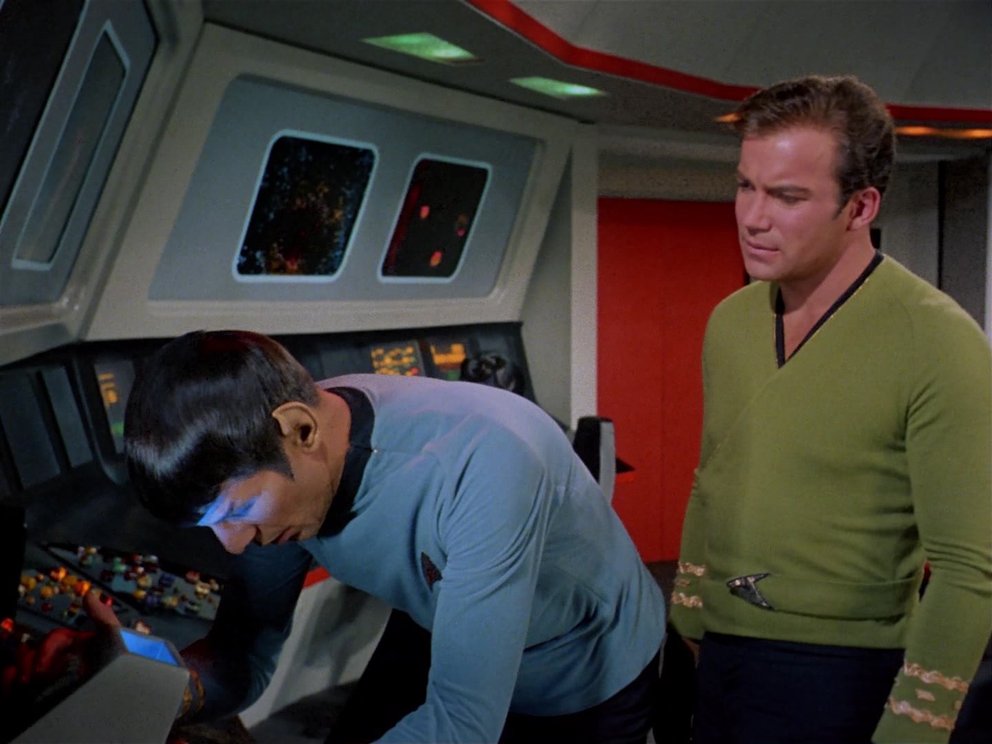 ariane179254_StarTrek_2x10_TheJourneyToBabel_1427.jpg