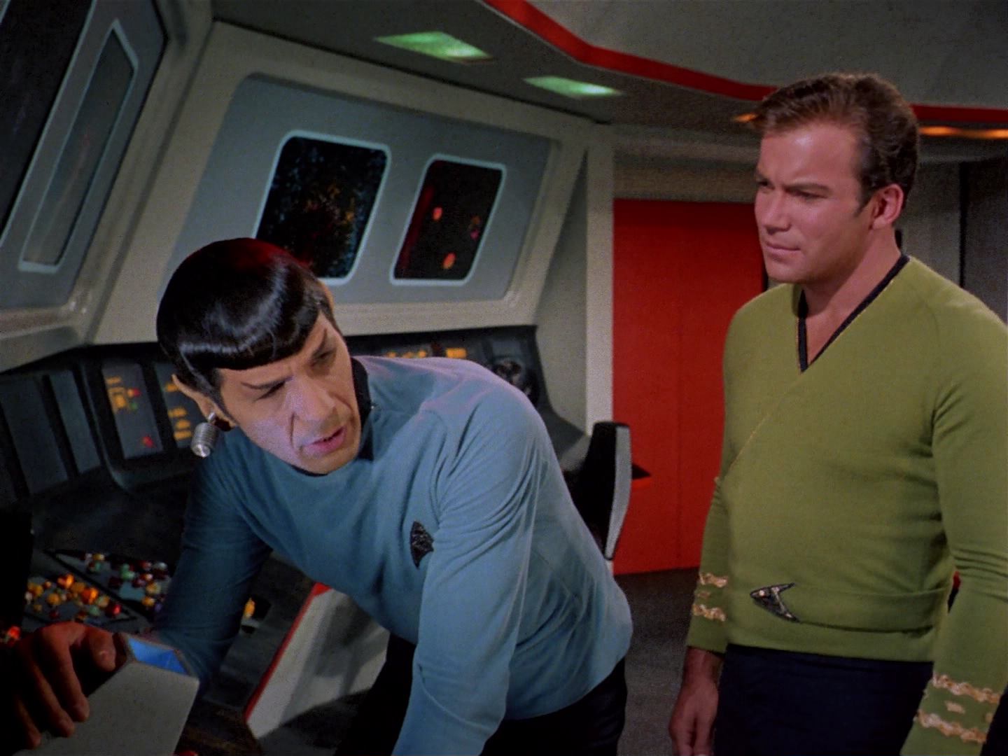 ariane179254_StarTrek_2x10_TheJourneyToBabel_1438.jpg