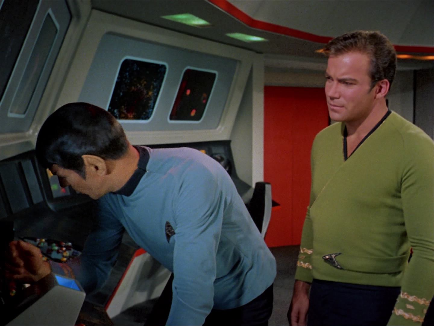 ariane179254_StarTrek_2x10_TheJourneyToBabel_1441.jpg
