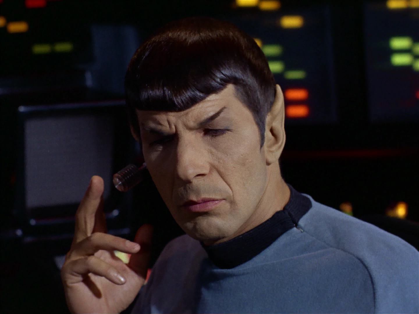 ariane179254_StarTrek_2x10_TheJourneyToBabel_1505.jpg