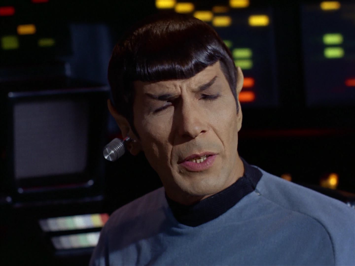 ariane179254_StarTrek_2x10_TheJourneyToBabel_1532.jpg