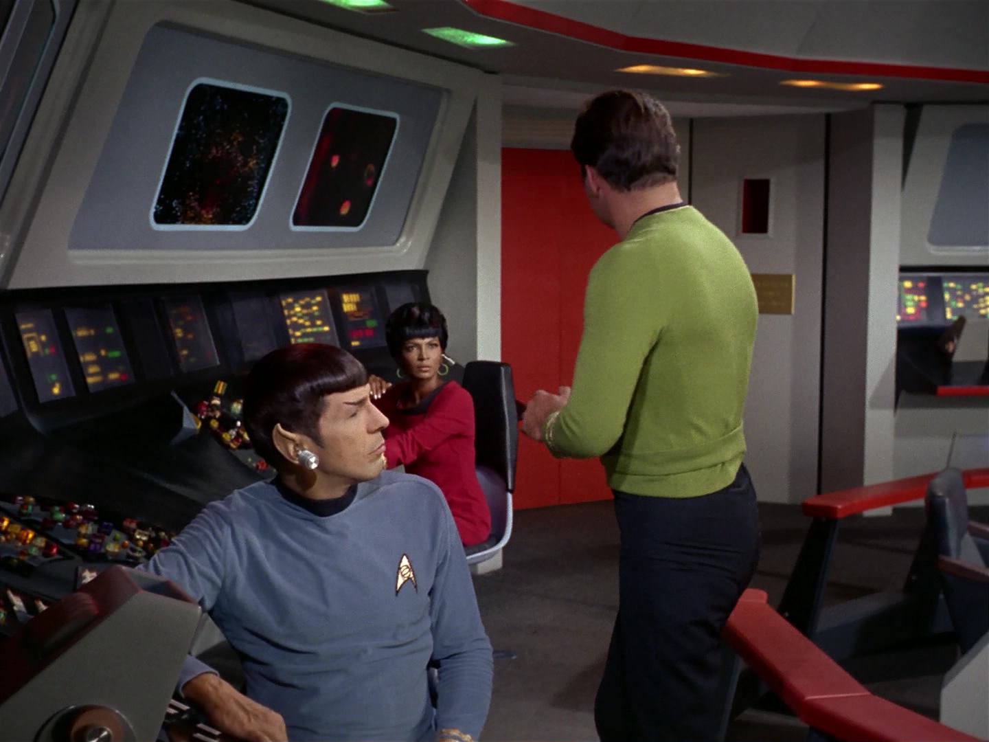 ariane179254_StarTrek_2x10_TheJourneyToBabel_1537.jpg