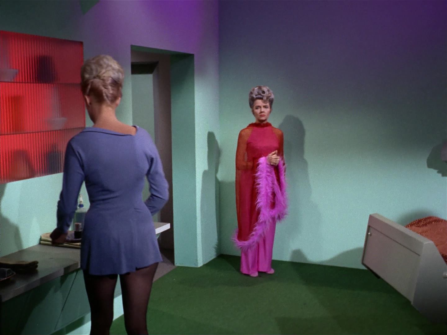 ariane179254_StarTrek_2x10_TheJourneyToBabel_1568.jpg
